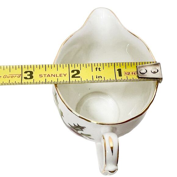 Bone China Mini Creamer Queen Anne Dundee Thistle Gold Trim Scalloped Edge 4 oz - Picture 11 of 11